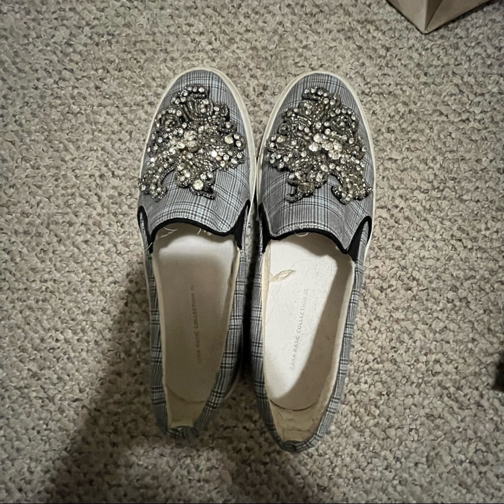 Zara slip ons